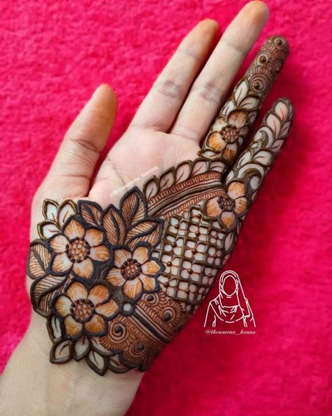 Dulhan Mehndi Designs For Hands, Mhendi Design Front Hand Short, Mehandi Simple, Mehandi Ideas, Designer Mehandi, Easy Mehendi, Front Hand Mehndi Design, Short Mehndi Design, Front Hand Mehndi