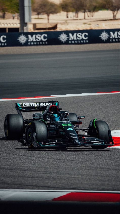 Formula 1 Aesthetic, George Russel, Amg Petronas F1, F1 Lewis Hamilton, F1 2023, Mercedes Amg Petronas, Mercedes F1, F1 Aesthetic, Petronas F1