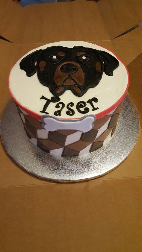 Rottweiler cake by Jen May Cakes Rottweiler Cake, Cake Exhibition, Dog Birthday, 7th Birthday, Let Them Eat Cake, Rottweiler, Birthday Cakes, Eat Cake, Cake Ideas