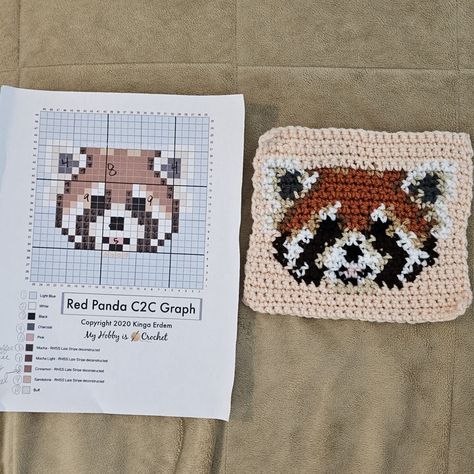 Crochet Red Panda, Blouse Free Pattern, Crochet C2c Pattern, Crochet Grid, Free Pattern Crochet, Rainbow Top, Graph Crochet, Easy Crochet Animals, Pixel Crochet