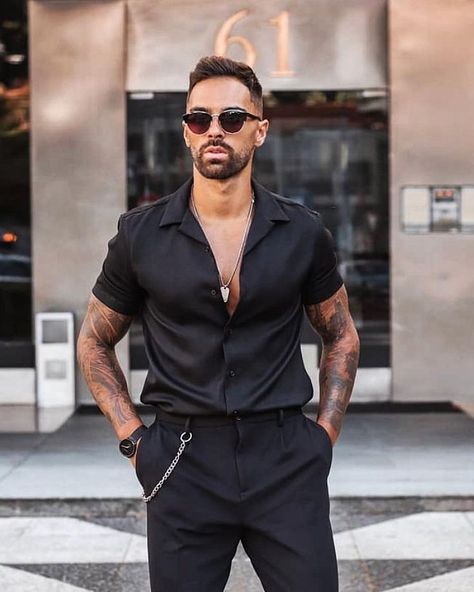 Men Open Shirt Style, Men Black Button Up Shirt Outfit, Black Suit Unbuttoned Shirt Men, Mens Black Button Up, Olive Green Cargo Pants Outfit, Black Unbuttoned Shirt Men, Mens Fashion Minimalist, Men Vest Outfits, Men’s Black Button Down Shirt