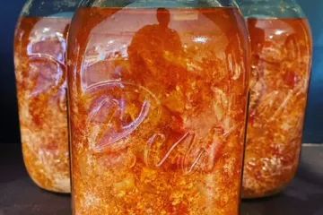 Canning – Jeni Gough Parsley Chicken, Canning Chicken, Chicken Paprika, Mexican Style Chicken, Pressure Canning Recipes, Canned Foods, Home Canning Recipes, Canning Tips, Paprika Chicken