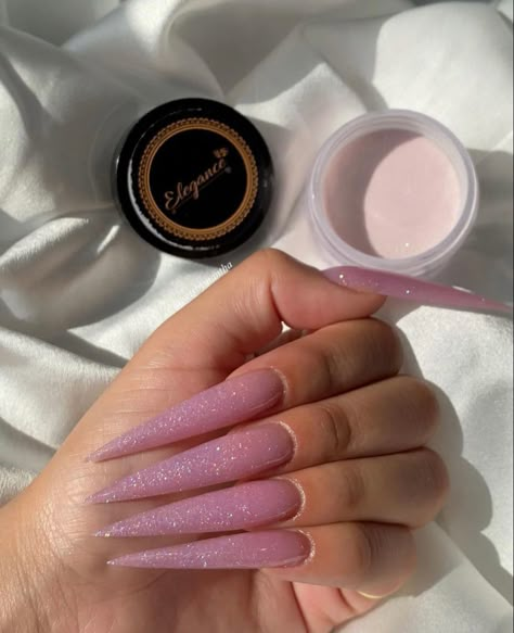 Pink Nails Stilletos, Ombre Stilletos Nails, Stiletto Nails Simple, Baby Pink Stiletto Nails, Glitter Stiletto Nails, Pink Stiletto Nails Designs, Stiletto Nails Pink, Xl Stiletto Nails, Pink Stiletto Nails