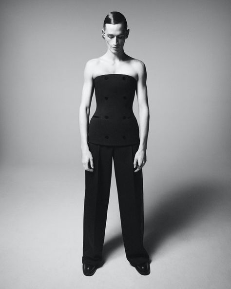 Sleek Jumpsuit, Michael Kors Fall, Autumn Winter 2023, Alexander Mcqueens, David Sims, Alexander Mcqueen Dresses, Alexander Mcqueen Fashion, Fall 23, London Brands