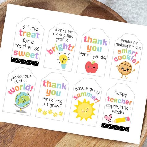 Teacher Appreciation Gift Tags Free, Gift Tag Template Free Printable, Free Teacher Appreciation Gifts, Free Printable Favor Tags, Gift Tag Template Free, Free Teacher Appreciation Printables, Gift Card Tree, Tag Template Free, Teacher Appreciation Gifts Printables