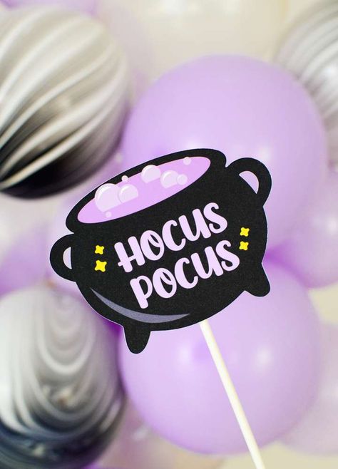 Love Party Decorations, Hocus Pocus Birthday Party, Hocus Pocus Halloween Party, Halloween Piñatas, Hocus Pocus Party, Halloween Teacher Gifts, Hocus Pocus Halloween, Halloween Cake Topper, Halloween Hocus Pocus