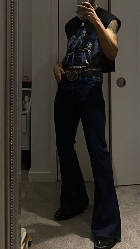 Male Bell Bottoms Outfit, Goth Western Style Men, Disco Style Men, Bootcut Mens Outfit, Men In Bell Bottoms, Bellbottom Jean Outfits Men, Gothic Fits Men, Bell Bottom Men Outfit, Men’s Flared Jeans Outfits