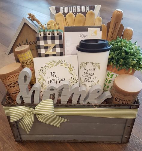 Housewarming Basket, Welcome New Neighbors, New Neighbor Gifts, Practical Housewarming Gifts, Neighborhood Gifts, Creative Gift Baskets, Welcome Basket, Homemade Gift Baskets, Welcome Baskets