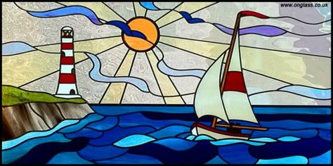 Stained glass - Boat & lighthouse window Stained Glass Lighthouse, Deco Marine, Glass Boat, Stain Glass Patterns, Stained Glass Patterns Free, Glass Window Art, Stained Glass Birds, Glass Diy, Stained Glass Diy