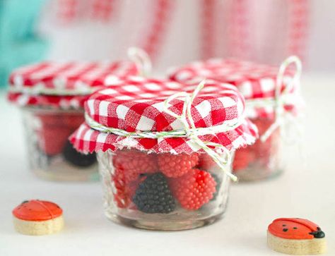 Market Birthday Party, Farmers Market Birthday Party, Picnic Themed Parties, Farmers Market Party, Strawberry Shortcake Birthday, Picnic Birthday Party, Strawberry Shortcake Party, Birthday Party Snacks, Strawberry Birthday