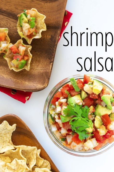 This fresh salsa is a delightful combination of avocado, tomatoes, limes, shrimp, onion, garlic, and cumin. It gets a little smokey flavor from the smoked paprika. Simply chop your ingredients and toss them together. https://nourishandnestle.com/shrimp-salsa/ Salsa Appetizers, Shrimp Salsa Recipe, Shrimp Salsa, Tortilla Chip, Fresh Guacamole, Food Appetizers, Shrimp Dishes, Fresh Salsa, Mango Salsa