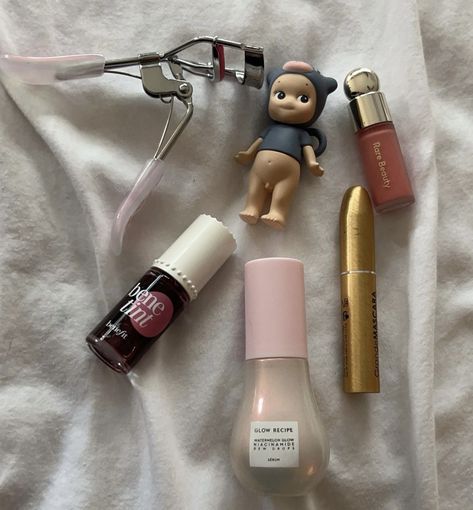 #aesthetic #bene-tint #makeup Bene Tint, Tint Makeup, Lip And Cheek Stain, Cheek Stain, Girl Things, Lip Stain, Lip Tint, Girly Things, Beauty And Personal Care