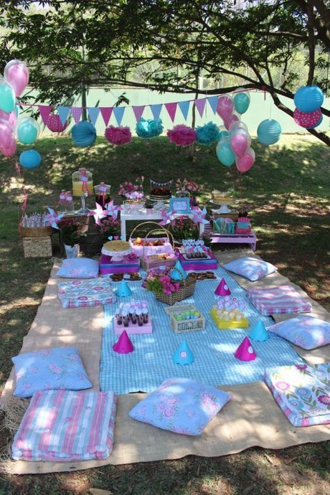 Picnic Party Decorations, Outdoor Decor Ideas, Picnic Birthday Party, Kids Picnic, Outdoors Birthday Party, Backyard Birthday, Picnic Decorations, Outdoor Birthday, Picnic Birthday