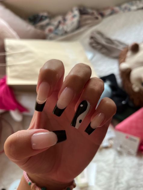 nail idea Yin Yang Nails Acrylics, Ying Yang Nails, Yin Yang Nails, Acrylic Nails Ideas, Nail Type, Luxury Nails, Ying Yang, Acrylic Nail Designs, Nails Ideas