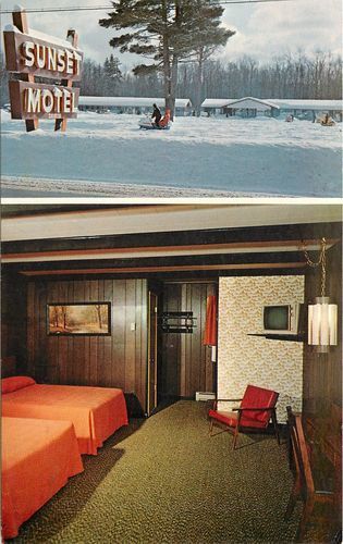 Interior Retro Rooms, Roadside America, Googie Architecture, Vintage Motel, Vintage Signage, Motel Room, Old Forge, The Catskills, The Adirondacks