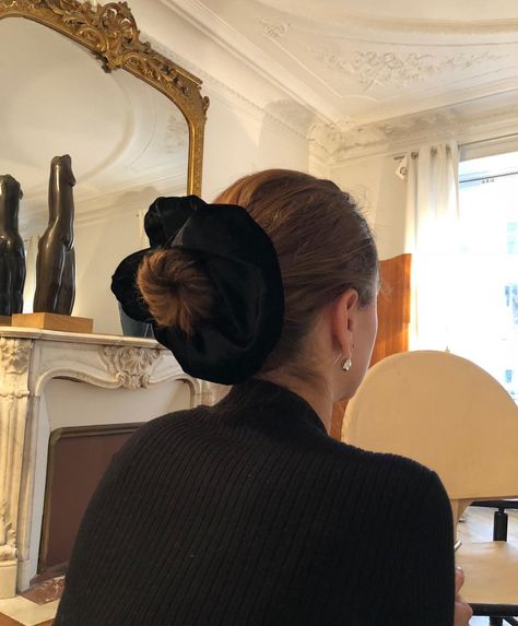 Sophie Buhai on Instagram: “Josephine in Paris, wearing our SS19 Oversized Velvet Scrunchie. Coming soon...” Fashion Gone Rouge, Tie Women, Velvet Scrunchie, Elastic Hair Bands, Scrunchie Hairstyles, Hair Tie, Ponytail Hairstyles, Lany, Hair Band