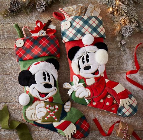 Mickey Christmas Decorations, Disney Stocking, Disney Stocking Stuffers, Disney Christmas Stockings, Disney Christmas Gifts, Spiderman Christmas, Disney Stockings, Christmas Stockings Diy, Disney Ornaments