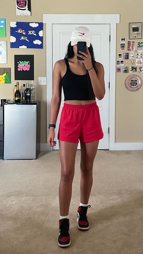 So glad Soffee shorts are back. Wearing bred toe jordans and an ubran outfitters tank top. UGA at Clemson game Soffee Shorts Outfit, Uga Game Day Outfit, Tank Top Dress Outfit, Uga Game Day, Sweat Shorts Outfit, Red Shorts Outfit, Soffee Shorts, Jordan Bred, Soffe Shorts