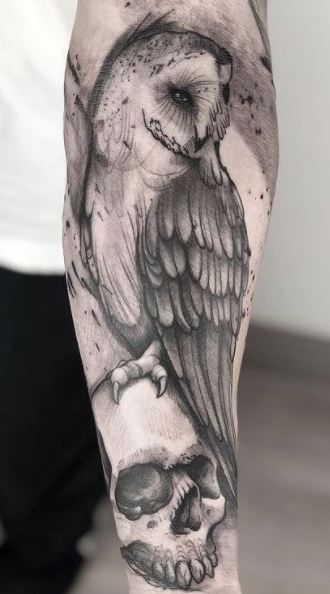 Eagle And Skull Tattoo, Skull Tattoo For Men, Owl Forearm Tattoo, Owl Skull Tattoos, Bird Of Prey Tattoo, Realistic Owl Tattoo, Owl Tattoo Sleeve, Rabe Tattoo, Owl Tattoo Drawings