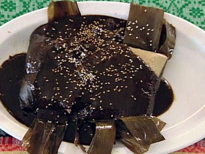 Black Mole Recipe, Black Mole, Dark Mole, Mole Recipe, Chicken Mole, Hot Corn, Mole Sauce, Mexican Chocolate, Chocolate Squares