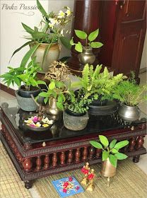 Decor Indian Home, Indian Inspired Decor, Indian Room Decor, Plant Styling, Home Decor Indian, Indian Living Rooms, Indian Home Interior, Ethnic Home Decor, Pooja Rooms