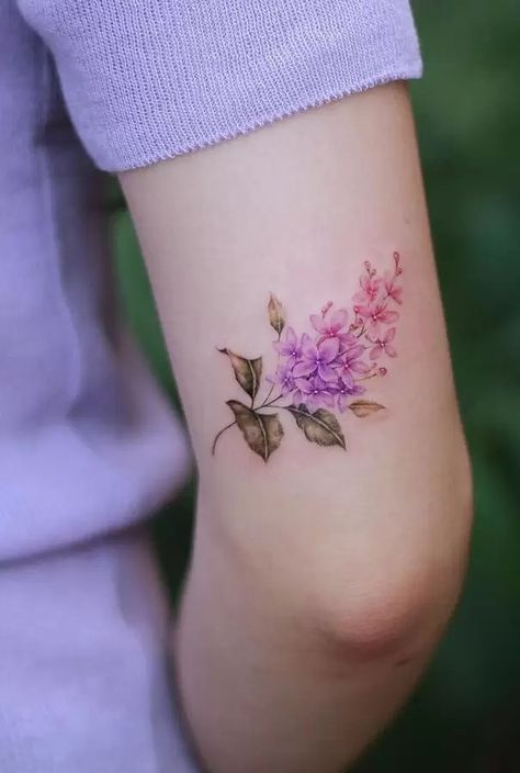 Lilac Tattoo Meanings - A Complete Guide Lilac Flower Tattoo, Lilac Tattoos, Botanisches Tattoo, Lilac Tattoo, Bouquet Tattoo, Small Flower Tattoos, Tattoo Videos, Tattoos For Daughters, Great Tattoos