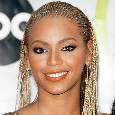 Beyonce braids: 23 braid styles for beyonce | hellobeautiful, Beyonce stopped the presses when she showed up at nas’ life is good album release party in full-on 1990-styled blonde-box braids. Description from shorthairstylenow.net. I searched for this on bing.com/images Beyonce Fulani Braids, Texlaxed Hair, Hair Cornrows, Beyonce Braids, Beyonce Blonde, Box Braid Hair, Braiding Hairstyles, Beyonce Hair, African Ladies