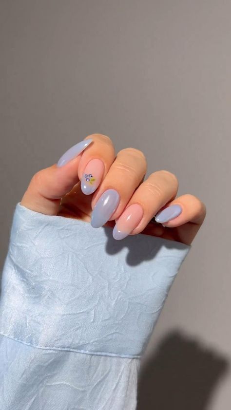 41 Fresh Spring Nail Ideas for a Stylish 2024 - %sitename Nails Blue Marble, Blueberry Nails, Blueberry Milk Nails, Blue Marble Nails, Milk Nails, Pastel Blue Nails, Cloud Nails, Blueberry Milk, Spring Nail Ideas