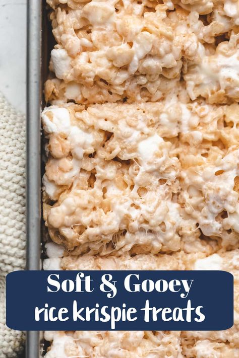 The best rice krispie treats recipe! This easy recipe makes thick, soft and gooey rice krispie treats with 3 ingredients in just 15 minutes. Gooey Rice Krispie Treats, Rice Krispie Treats Original Recipe, Homemade Rice Crispy Treats, The Best Rice Krispie Treats, Best Rice Krispie Treats Recipe, Best Rice Krispie Treats, Rice Crispies Recipe, Homemade Rice Krispies, Rice Krispies Recipe