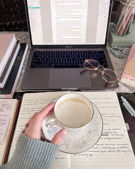 study aesthetic, writers desk, writers aesthetic, school, morning coffee, vintage, soft aesthetic, school prep, book planning, writers and readers Heidi Core Aesthetic, Technical Writer Aesthetic, Writing Books Aesthetic, Romance Writer Aesthetic, Story Writer Aesthetic, Author Instagram Ideas, Write A Book Aesthetic, Famous Author Aesthetic, Female Writer Aesthetic