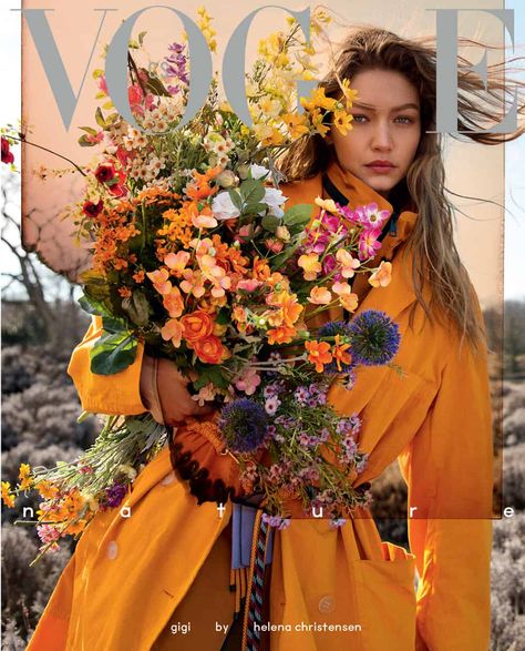 Stile Kendall Jenner, Vogue Photography, Farm Fashion, Vogue Vintage, Vogue Magazine Covers, Magazine Vogue, Fashion Magazine Cover, Helena Christensen, Magazine Fashion