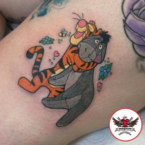 Tigger Tattoo, Eeyore Tattoo, Music Symbol Tattoo, Disney Inspired Tattoos, Memorial Tattoo Quotes, Photo Disney, Cartoon Character Tattoos, Small Pretty Tattoos, Petite Tattoos