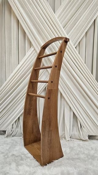 Lionwoodenstore - Etsy Türkiye Wood Towel Bar, Clothes Valet, Entryway Rack, Coat Hanger Stand, Bathroom Wall Hanging, Wooden Coat Hangers, Valet Stand, Wooden Wall Hooks, Unique Shelves