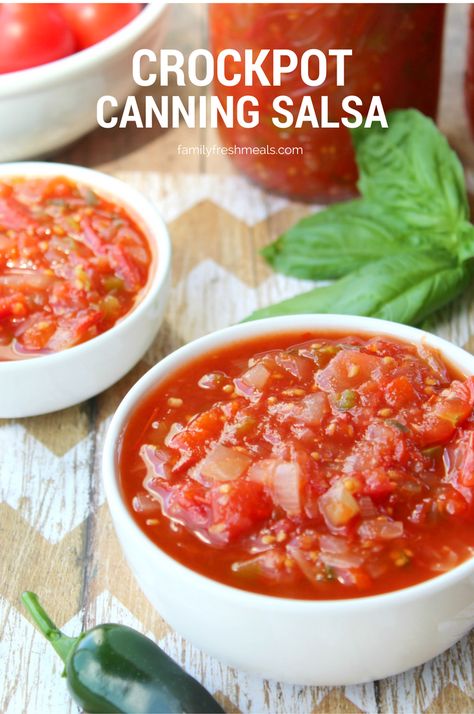 crockpot-canning-salsa-familyfreshmeals-com Crockpot Salsa For Canning, Salsa Canning Recipes, Southern Comfort Recipes, Slow Cooker Salsa, Tomatoes Recipes, Canning Salsa, Canning Ideas, Salsa Recipes, Fresh Meals