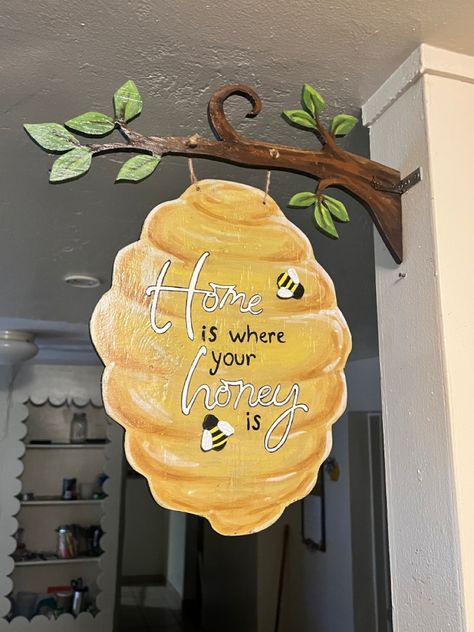 Beehive decor Bee Theme Wall Decor, Bee Hanging Decorations, Bee Hive Wall Decor, Honeybee Kitchen Ideas, Bee Window Display, Beehive Classroom Theme, Bee Hive Decorations, Beehive Decorations, Bee Garden Art