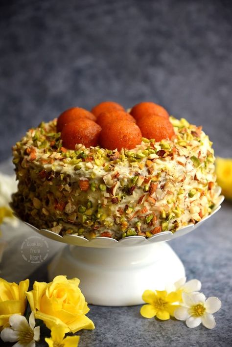 Gulab Jamun Cake Recipe, Gulab Jamun Cake, Indian Cake, Cake Cooking, Eggless Cake Recipe, Eggless Desserts, Eggless Baking, Gulab Jamun, Eggless Cake