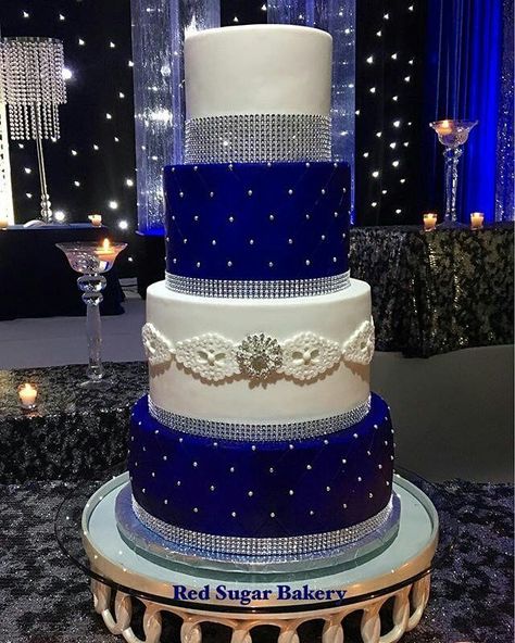 Modern Wedding Cakes & All ® on Instagram: “Oooo Myyyyyy 😍💙!!! Cake by @redsugarsuzie #ModernKake ・・・ This royal blue blinged out cake 😍! Congratulations to Raman and Harket!…” Blue And White Wedding Cake, Filipino Debut, Cake Congratulations, Royal Blue Wedding Cakes, Royal Blue Cake, Navy Blue Wedding Cakes, Royal Blue Wedding Theme, Bling Wedding Cakes, Quince Cakes