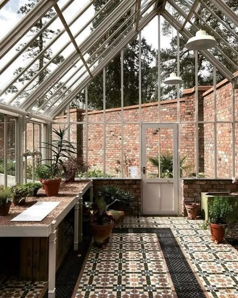 Greenhouse Design, Diy Greenhouse Plans, Best Greenhouse, Outdoor Greenhouse, Indoor Greenhouse, Greenhouse Interiors, Greenhouse Ideas, Home Greenhouse, Backyard Greenhouse