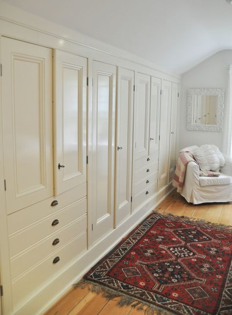 Built In Bedroom Cabinets, Office Loft, Bedroom Built Ins, Bedroom Built In Wardrobe, Closet Organization Ideas, Closet Built Ins, Closet Systems, Basement Bedroom, Closet Renovation