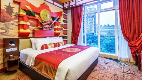 Ninjago Themed room at Legoland Hotel, Malaysia. For Sonny, obvs! Ninja Kids Bedroom, Ninjago Monastery Rooms, Ninjago Bedroom, Ninjago Body Pillow, Boys Godzilla Bedroom, Own Room, Room Kids, City Hotel, Themed Room