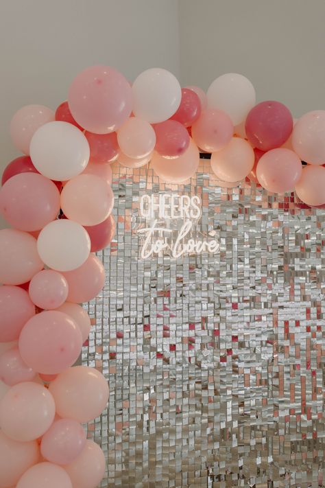 Pink Disco Party, Champaign Pink, Edm Ideas, Disco Wedding, 13 Birthday, Pink Disco, Shimmer Wall, Birthday Inspo, Inspo Pics