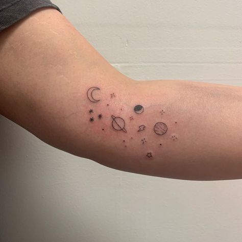 b i l l i e • s t • c l a i r on Instagram: “Galaxy cluster 🪐 🌙 ⭐️ 🌍✨” Tattoo Cluster, Cluster Tattoos, Galaxy Cluster, Constellation Tattoo, Constellation Tattoos, Print Tattoos, Paw Print Tattoo, Constellations, Paw Print