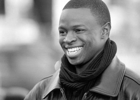 I don't care what anyone says.. Sean Patrick Thomas will always be an oldie, but a goodie! Sean Patrick Thomas, Dance Photo Shoot, Save The Last Dance, The Last Dance, Dance Movies, Magazine Images, Cute Black Guys, Last Dance, Dance Photos