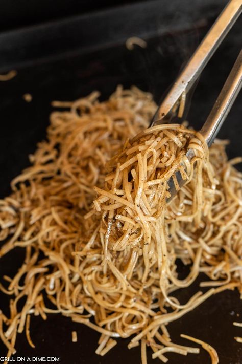 Blackstone Hibachi Noodles Recipe - grillonadime.com Blackstone Grill Recipes Hibachi Noodles, Blackstone Grill Recipes Hibachi, Hibachi Noodles Recipe, Blackstone Hibachi, Hibachi Recipe, Easy Grill Recipes, Blackstone Grill Recipes, Hibachi Sauce, Hibachi Noodles