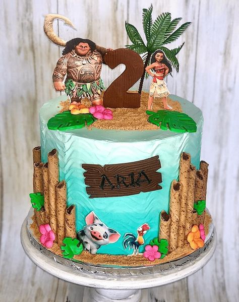 Moana Cake Design Images (Moana Birthday Cake Ideas) Moana And Maui Birthday Cake, Moana Cake And Cupcakes, Moana 3rd Birthday Cake, Maui Cake Moana, Moana Cakes Ideas, Homemade Moana Birthday Cake, Moana Maui Cake, Birthday Cake Moana, Moana Birthday Cake Topper