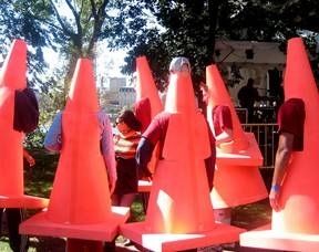 Traffic Cone Costume, Cone Costume, Funny Group Halloween Costumes, Group Halloween Costume Ideas, Best Group Halloween Costumes, Cute Group Halloween Costumes, Best Friend Halloween Costumes, Homemade Halloween Costumes, Hallowen Costume