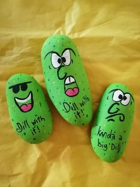 Pickle Rick Painting, Pickle Rocks Painting, Pickle Rick Painting Canvas, Dill Pickle Painted Rock, Food Painted Rocks Ideas, Dill Pickles, Rock Gardens, Dill Pickle, Rock Crafts