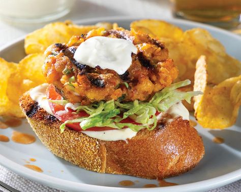 Grilled Crawfish Burgers with Lemon Sauce Grilled Crawfish, Seafood Boil Seasoning, Seafood Pasta Bake, Gumbo Soup, Salad Sauce, Seafood Boil, Seafood Pasta, Lemon Sauce, Sliced Tomato