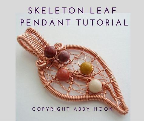 Abby Hook Artist Artwork Gallery Basic Necklaces, Chain Tutorial, Wire Pendants, Wire Jewelery, Life Jewelry, Wire Jewelry Making, Bijoux Fil Aluminium, Chain Nose Pliers, Pendant Tutorial