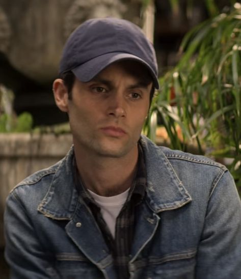 Joe Goldberg With Cap, Joe Goldberg Stalking, Joe Goldberg, Dan Humphrey, Horror Halloween Costumes, Seven Nation Army, Penn Badgley, Insta Icon, Most Popular Movies